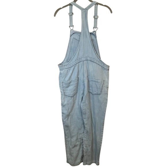 Free People Distressed Linen
Bib Overalls Chambray Cropped Boho Relaxed Fit SZ S - Picture 4 of 15